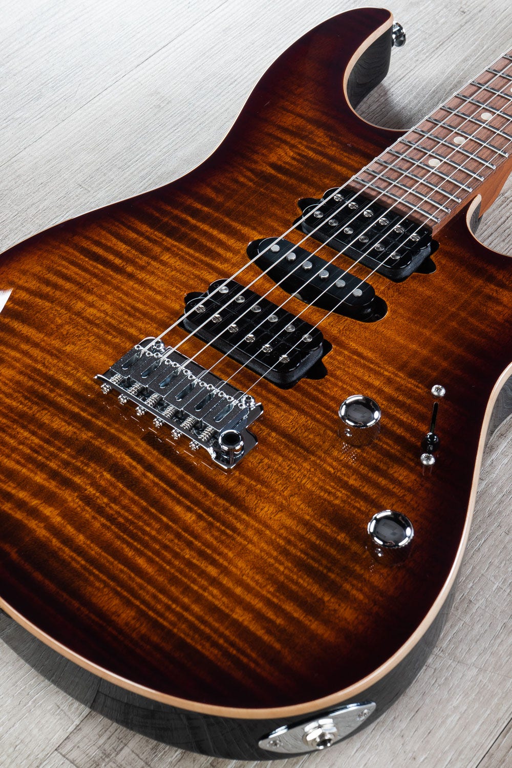 Suhr Modern Plus Electric Guitar, HSH. Pau Ferro Fretboard- Bengal Burst