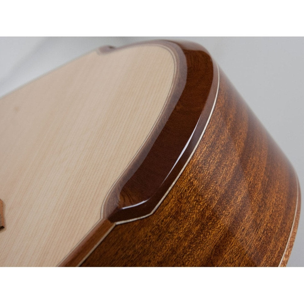 Washburn WCG15SCE12 12-String Venetian Cutaway Grand Auditorium Acoustic-Electric Guitar (Open Box)