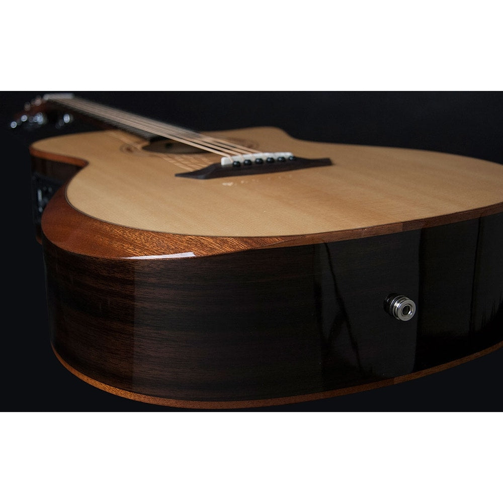 Washburn WCG20SCE Comfort Series Grand Auditorium Cutaway Acoustic Guitar - Natural
