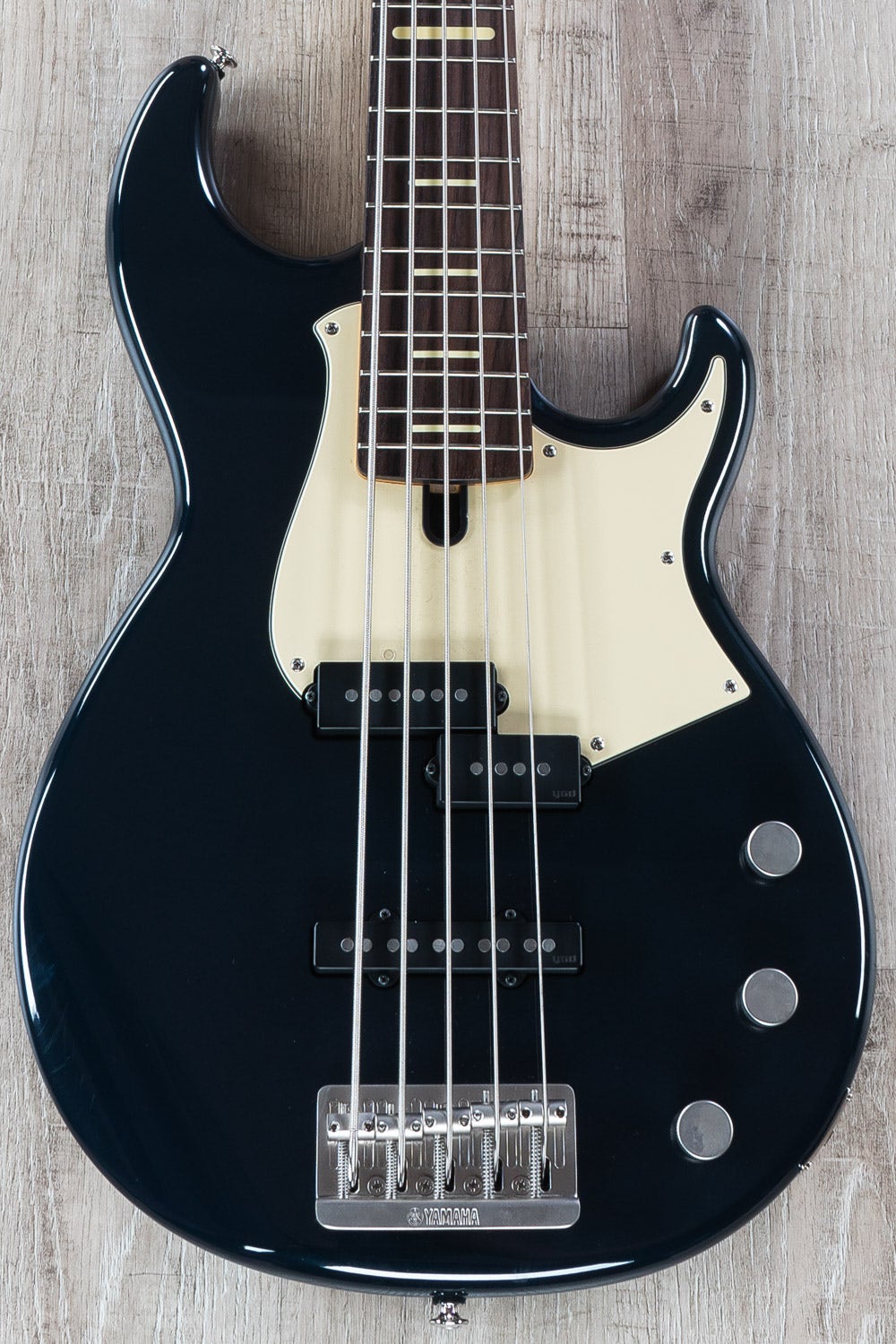 Yamaha B-Stock BB Pro Series BBP35 5-String Electric Bass Guitar, Midnight Blue